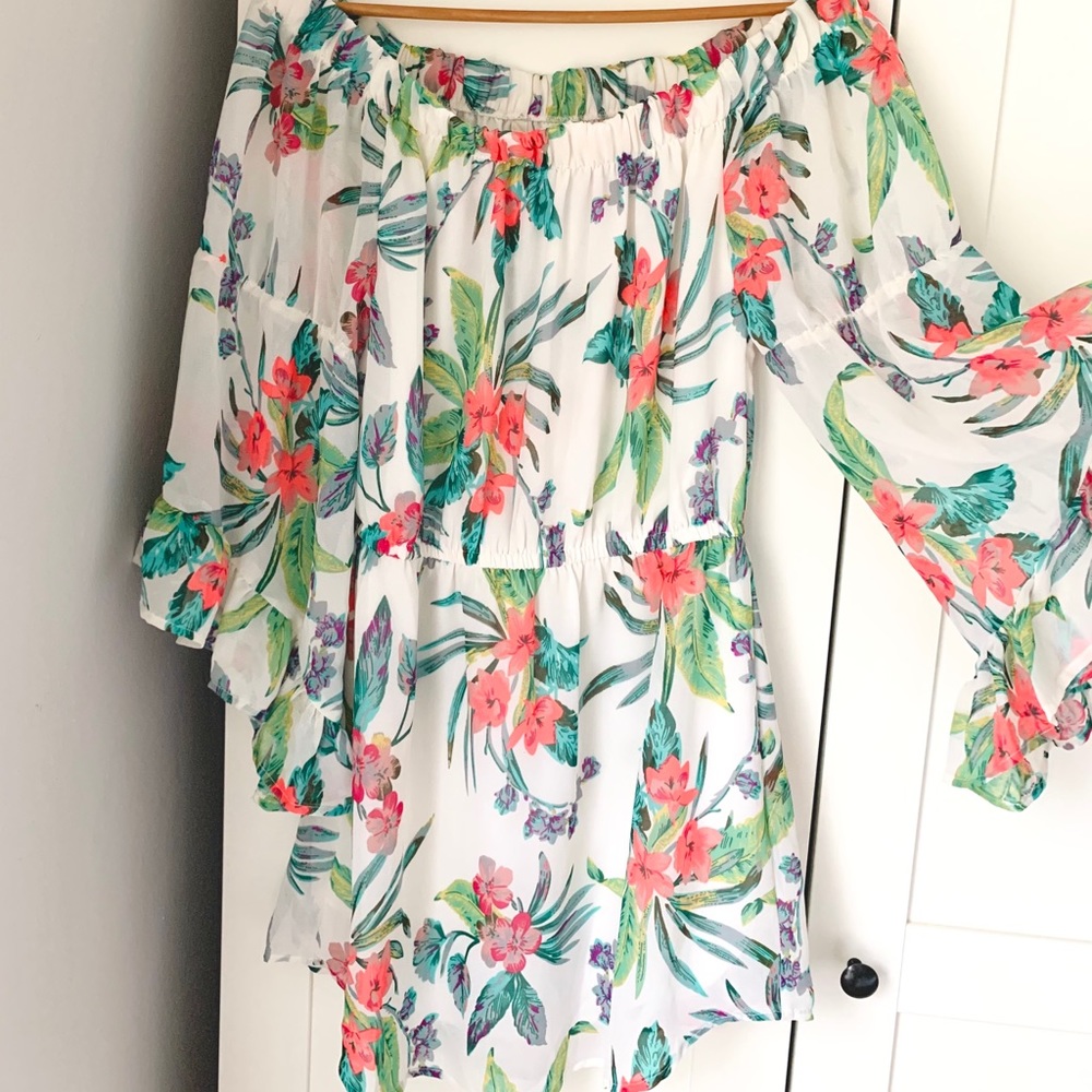 NWT Tropical Floral Shoulder Dress